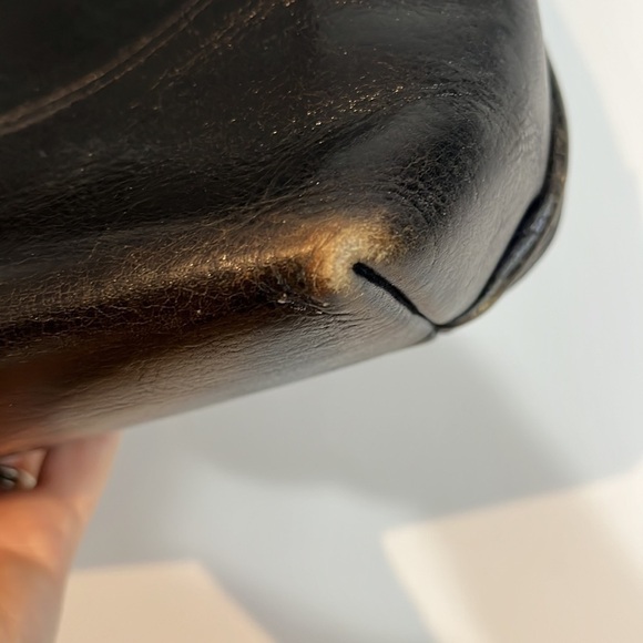 Vintage Etienne Aigner black leather purse - Picture 13 of 15